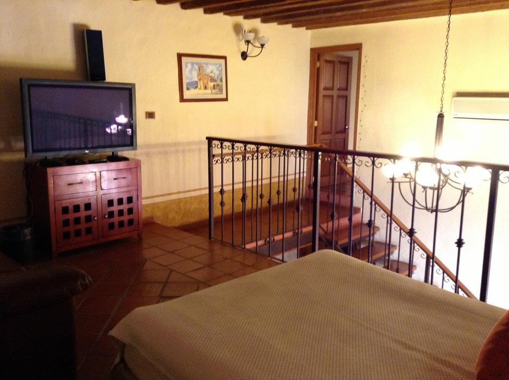 Hotel Quinta Santiago Queretaro Luaran gambar